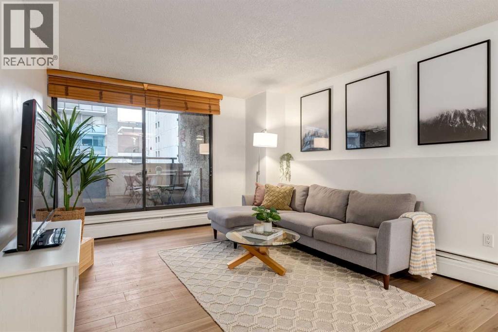 206, 718 12 Avenue SW, Calgary, Alberta  T2R 0H7 - Photo 4 - A2278007