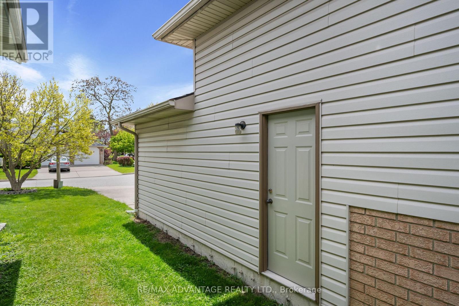 1978 Fuller Crescent, Windsor, Ontario  N8W 5S2 - Photo 38 - X13130512