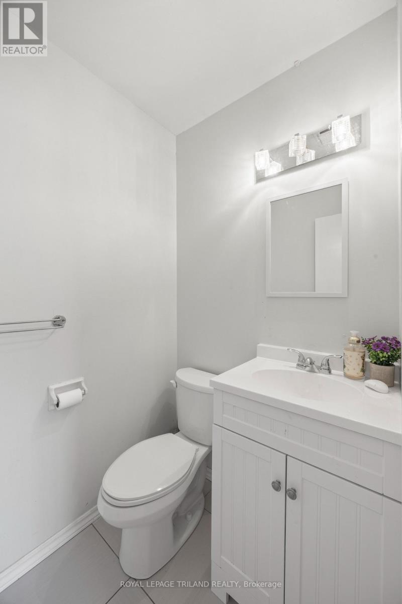 1769 Aldersbrook Road, London North, Ontario  N6G 3E2 - Photo 13 - X13130524