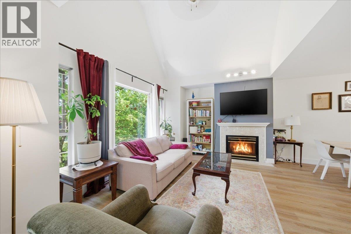 309 1550 Fell Avenue, North Vancouver, British Columbia  V7P 3E7 - Photo 4 - R3123776