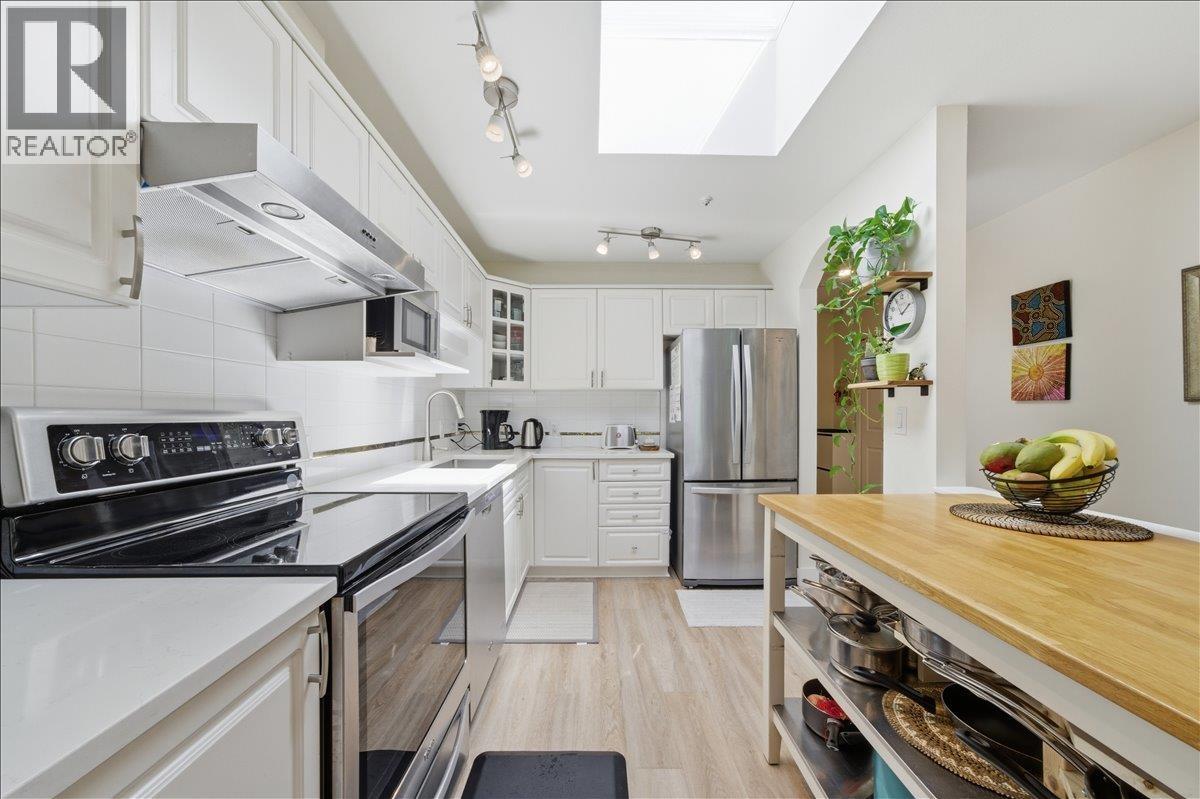 309 1550 Fell Avenue, North Vancouver, British Columbia  V7P 3E7 - Photo 9 - R3123776