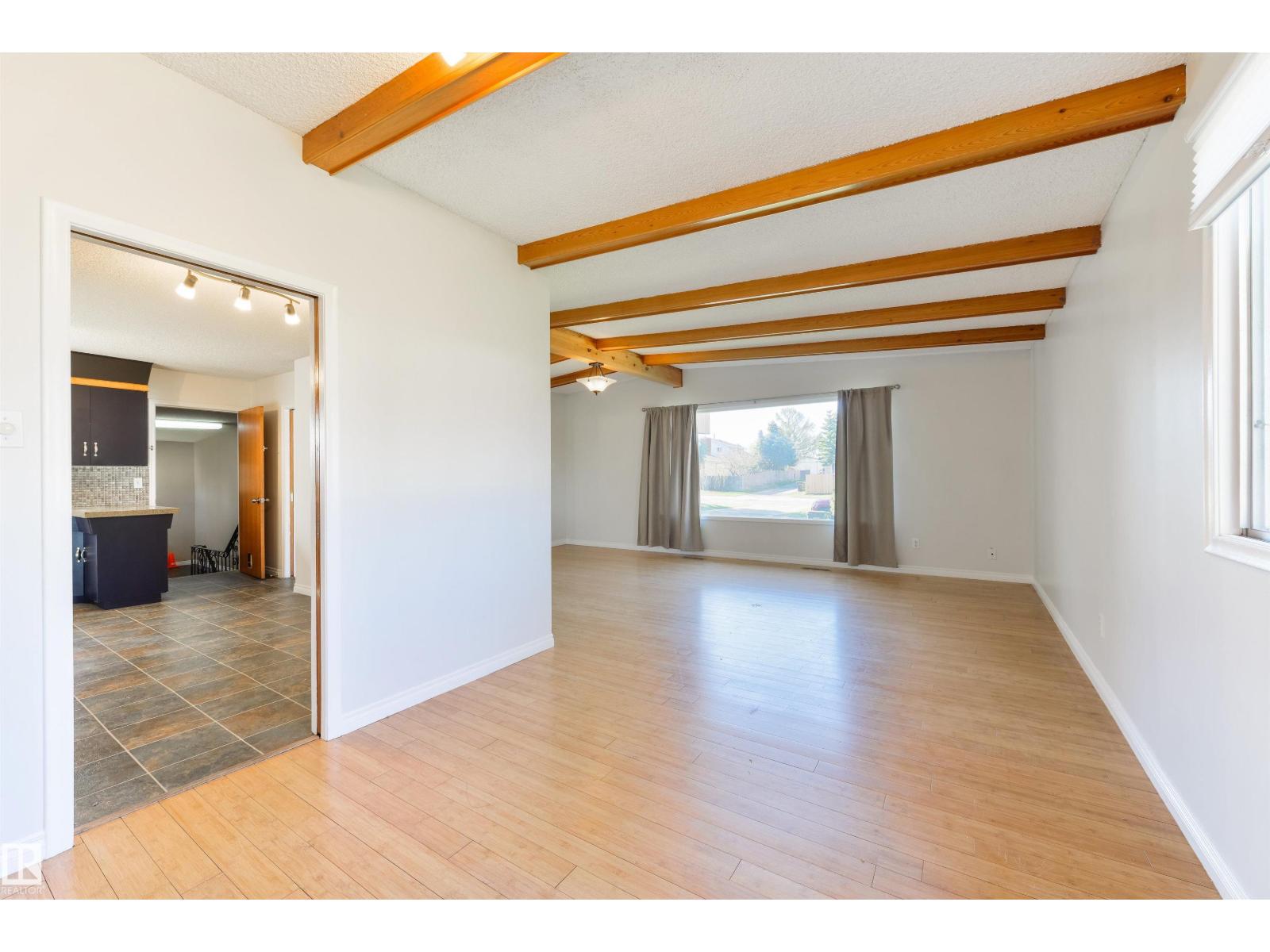 6134 37a Av Nw, Edmonton, Alberta  T6L 1H4 - Photo 15 - E4487792