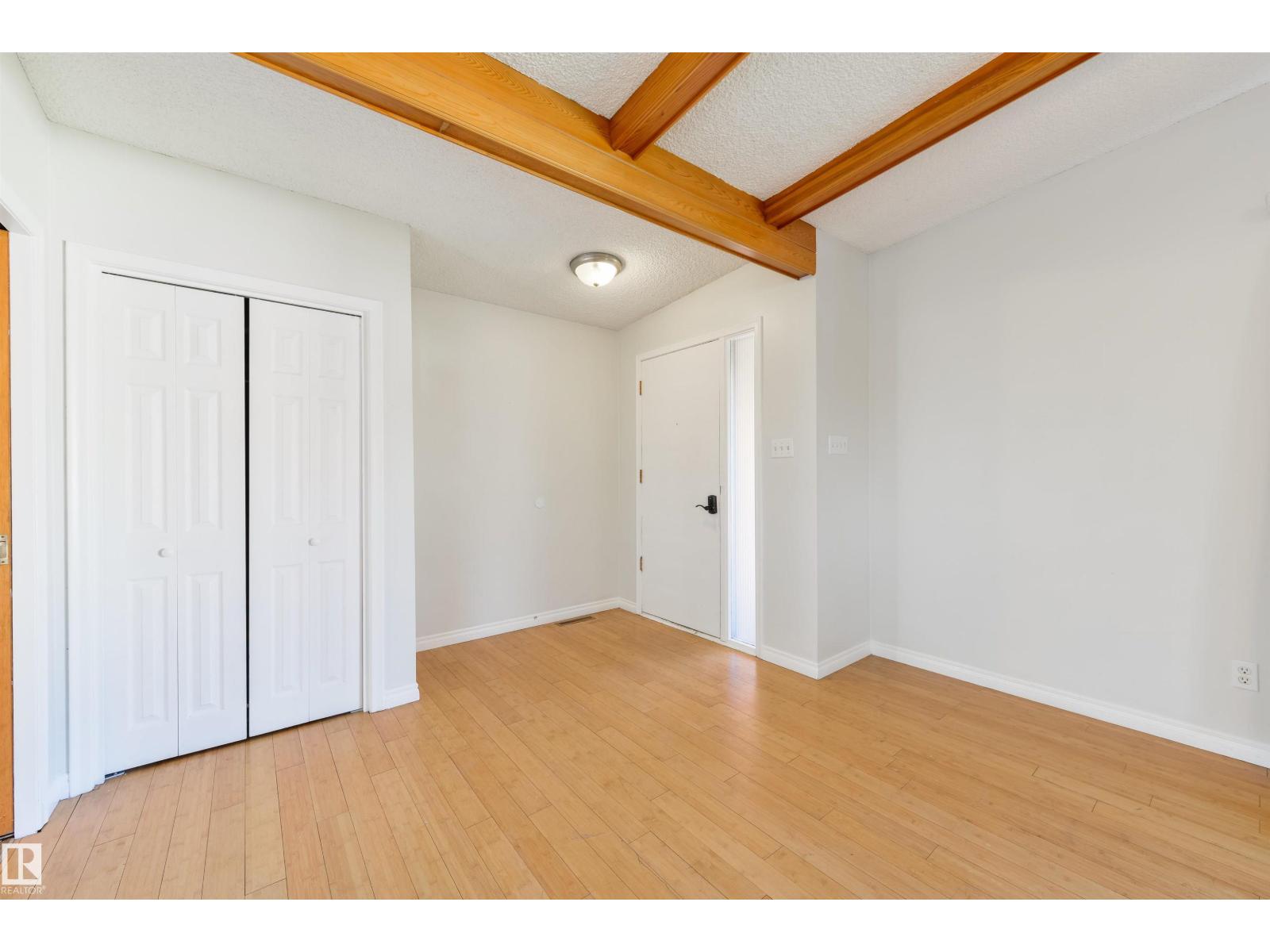 6134 37a Av Nw, Edmonton, Alberta  T6L 1H4 - Photo 5 - E4487792