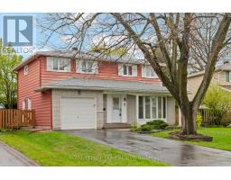 7 CENTREPARK DRIVE, Ottawa, Ontario