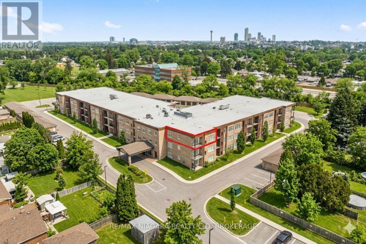 300 - 4644 PETTIT AVENUE, Niagara Falls, Ontario