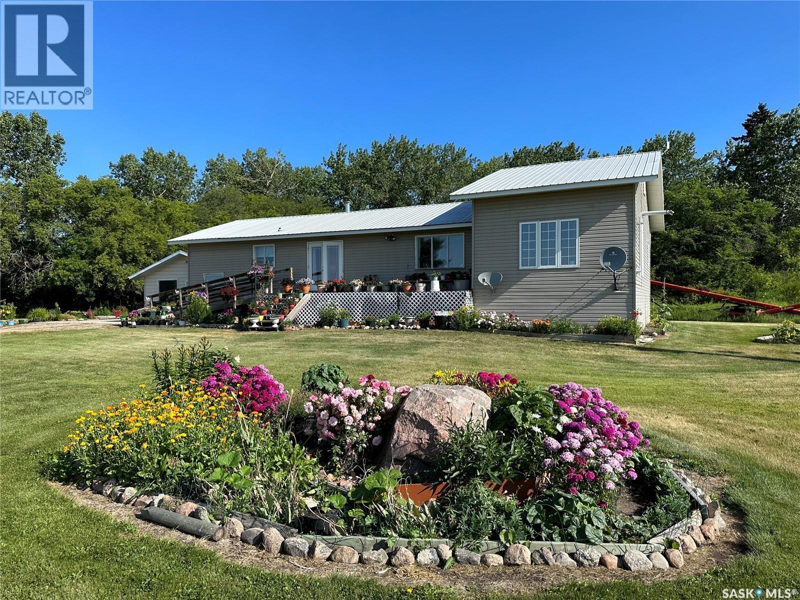 Sander Farm, Paddockwood Rm No. 520, Saskatchewan
