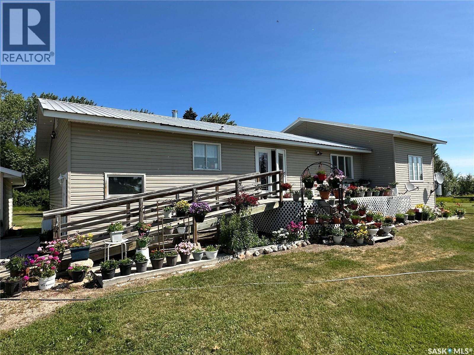 Sander Farm, Paddockwood Rm No. 520, Saskatchewan  S0J 1T0 - Photo 2 - SK036058
