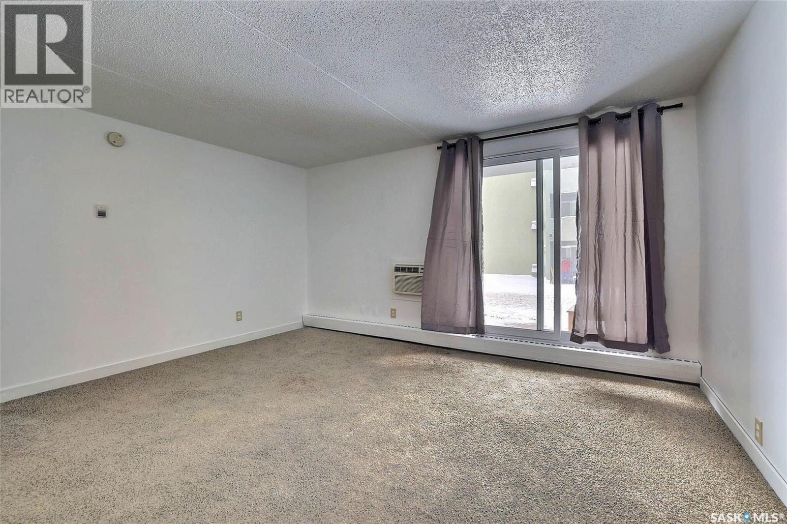 101 590 Laurier Street, Moose Jaw, Saskatchewan  S6H 6X6 - Photo 3 - SK036009