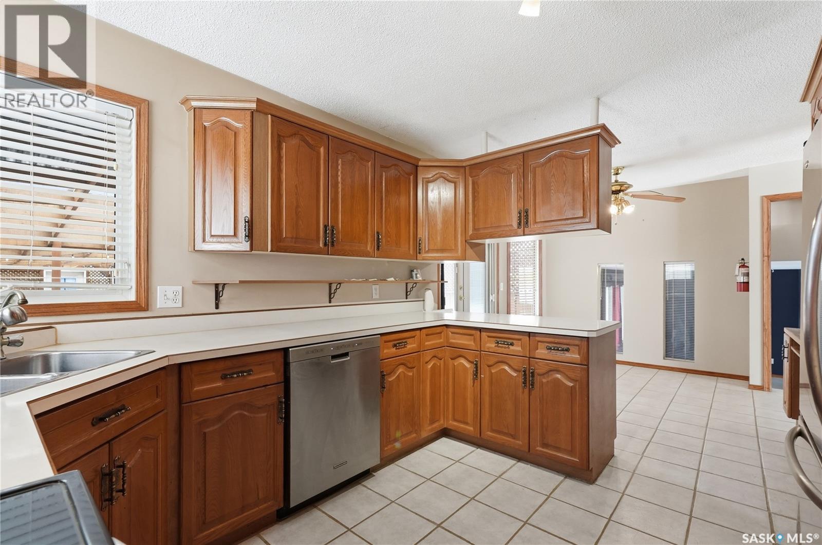 807 115th Street E, Saskatoon, Saskatchewan  S7N 3W5 - Photo 14 - SK035901
