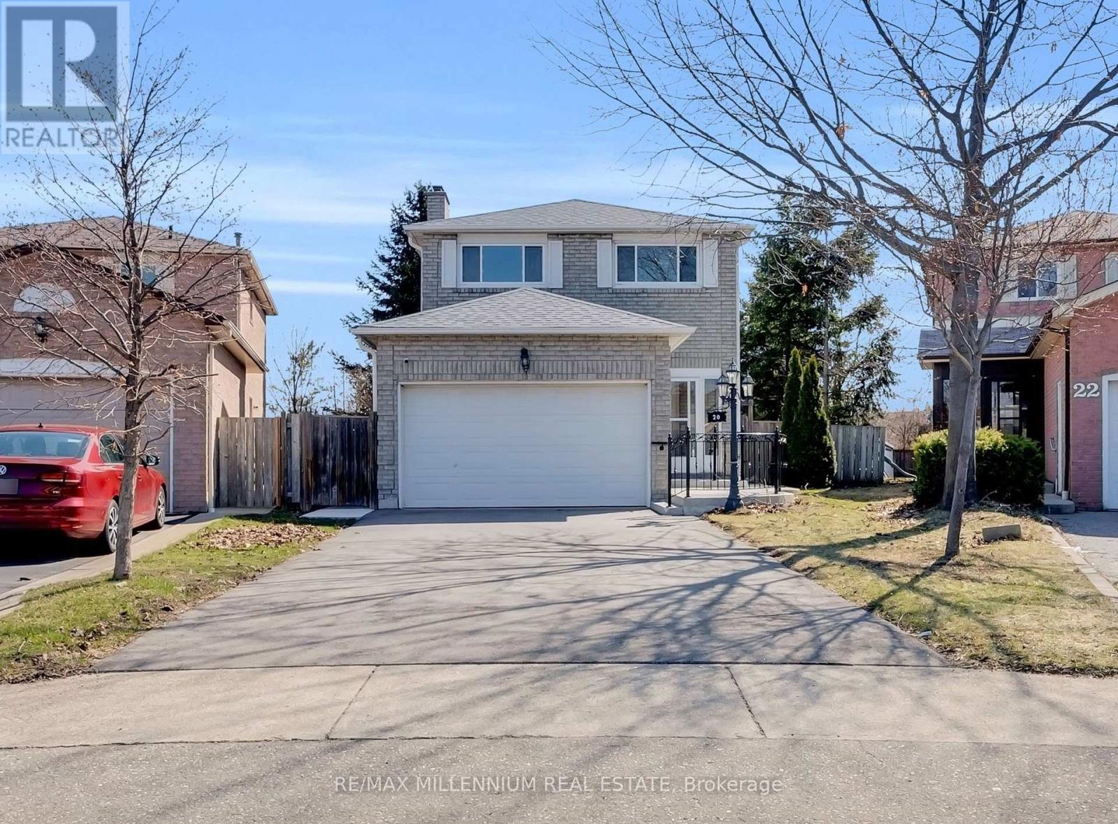 20 KESTEVEN CRESCENT, Brampton, Ontario