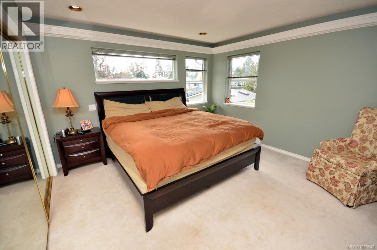 B 1143 Greenwood Ave, Esquimalt, British Columbia  V9A 5K7 - Photo 15 - 1036943