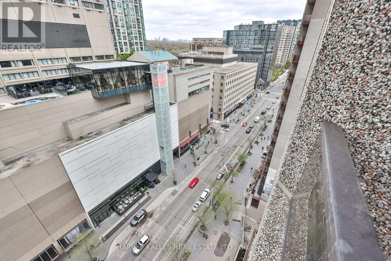 1907 - 55 Bloor Street E, Toronto, Ontario  M4W 3W6 - Photo 17 - C13130408