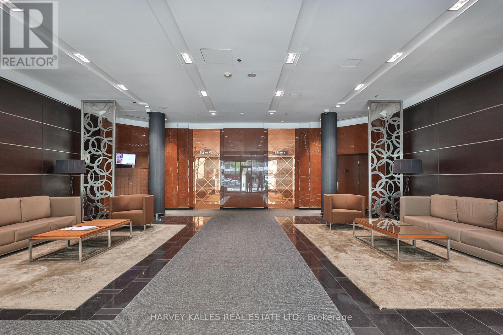 1907 - 55 Bloor Street E, Toronto, Ontario  M4W 3W6 - Photo 4 - C13130408