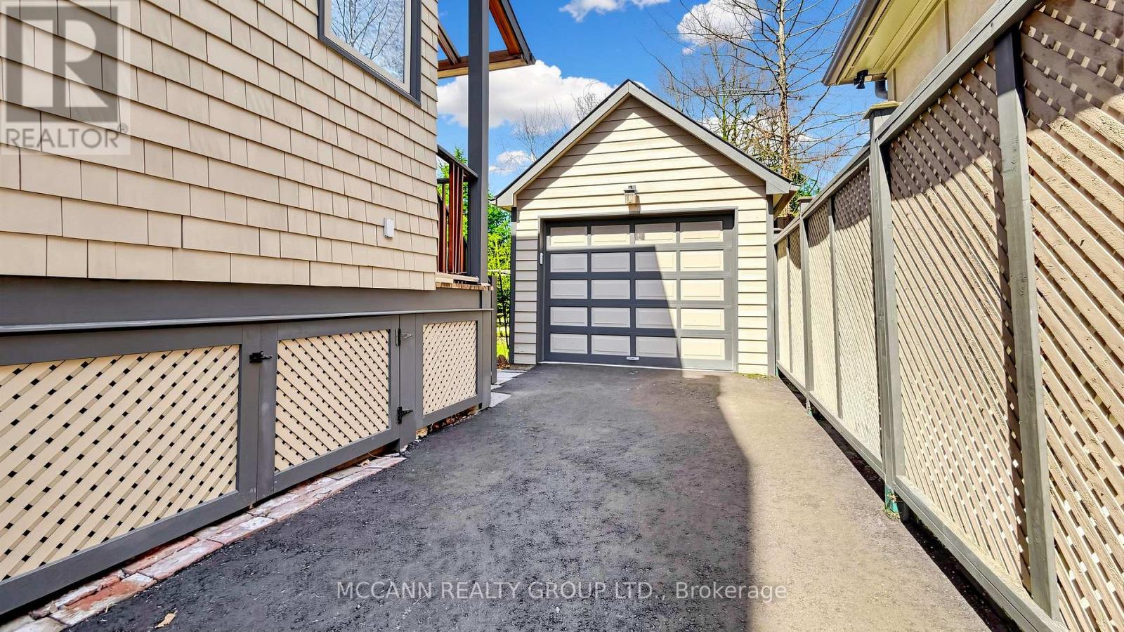 252 Sheldrake Boulevard, Toronto, Ontario  M4P 2B6 - Photo 43 - C13130516