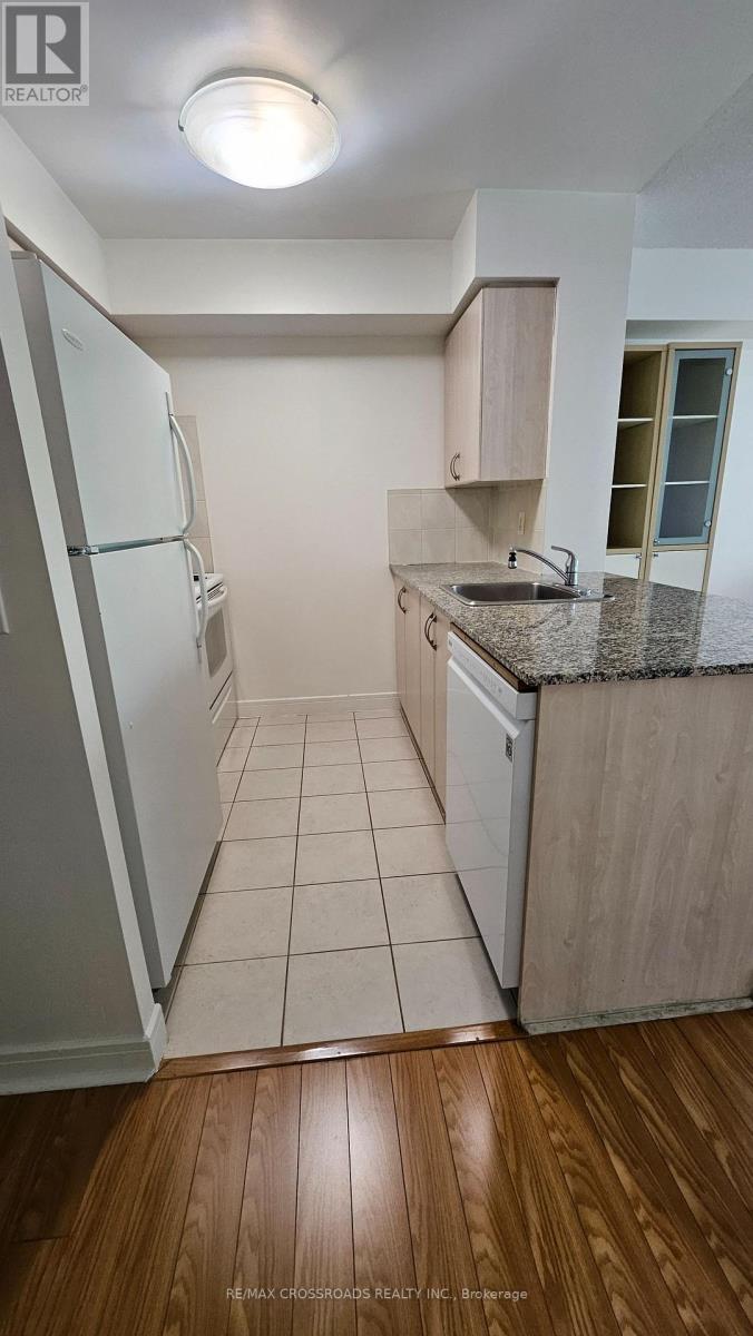 501 - 35 Bales Avenue, Toronto, Ontario  M2N 7L7 - Photo 5 - C13130634