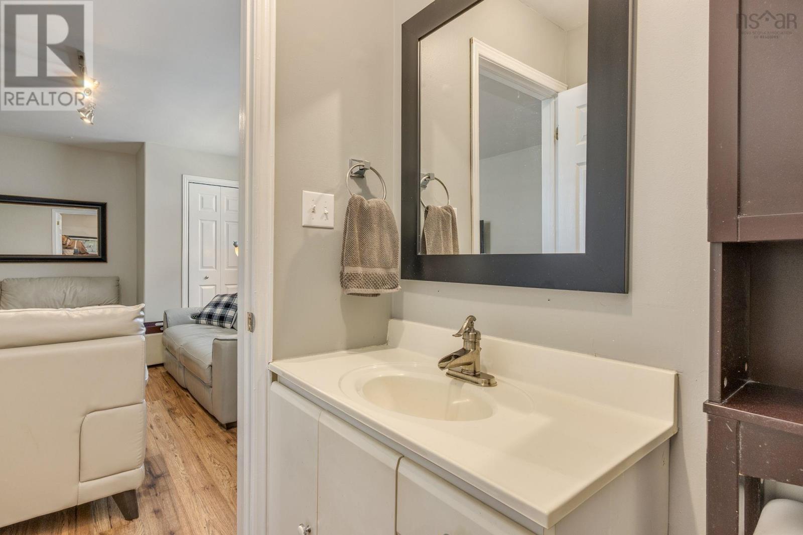 119 Douglas Crescent, Halifax, Nova Scotia  B3M 3B6 - Photo 36 - 202610949