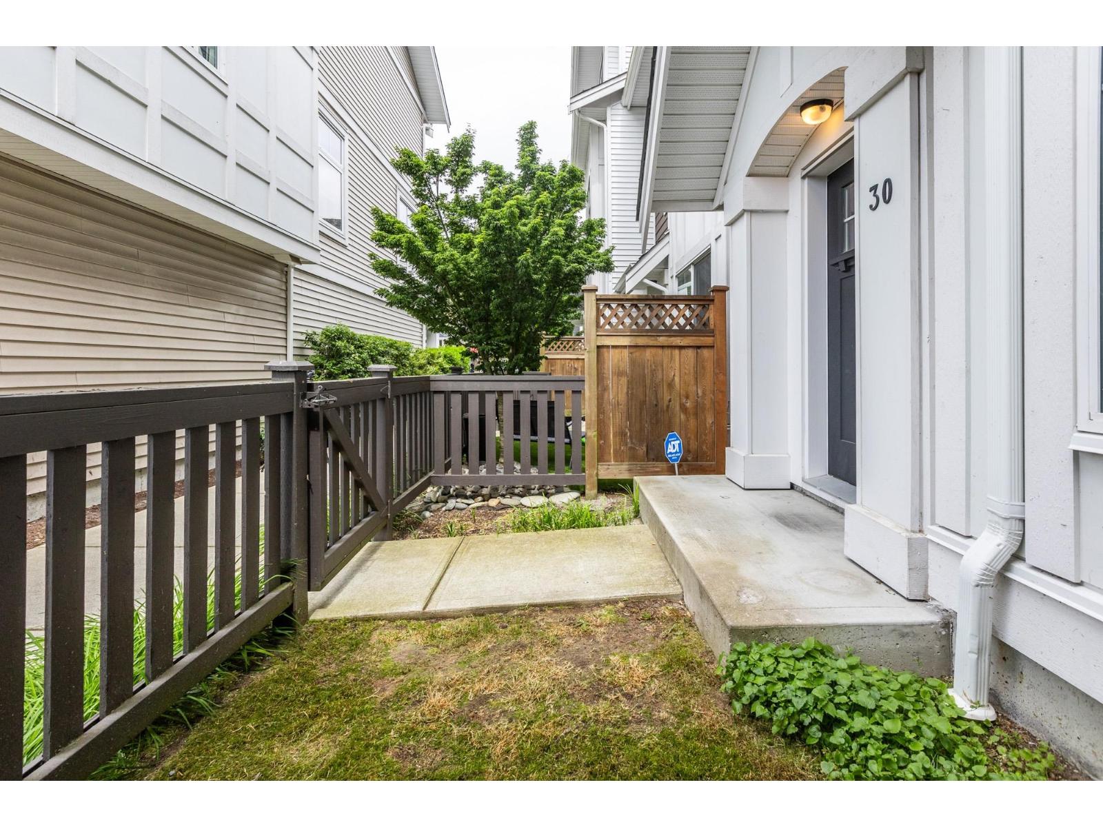 30 12073 62 Avenue, Surrey, British Columbia V3X 0K4 - Photo 5 - R3120032
