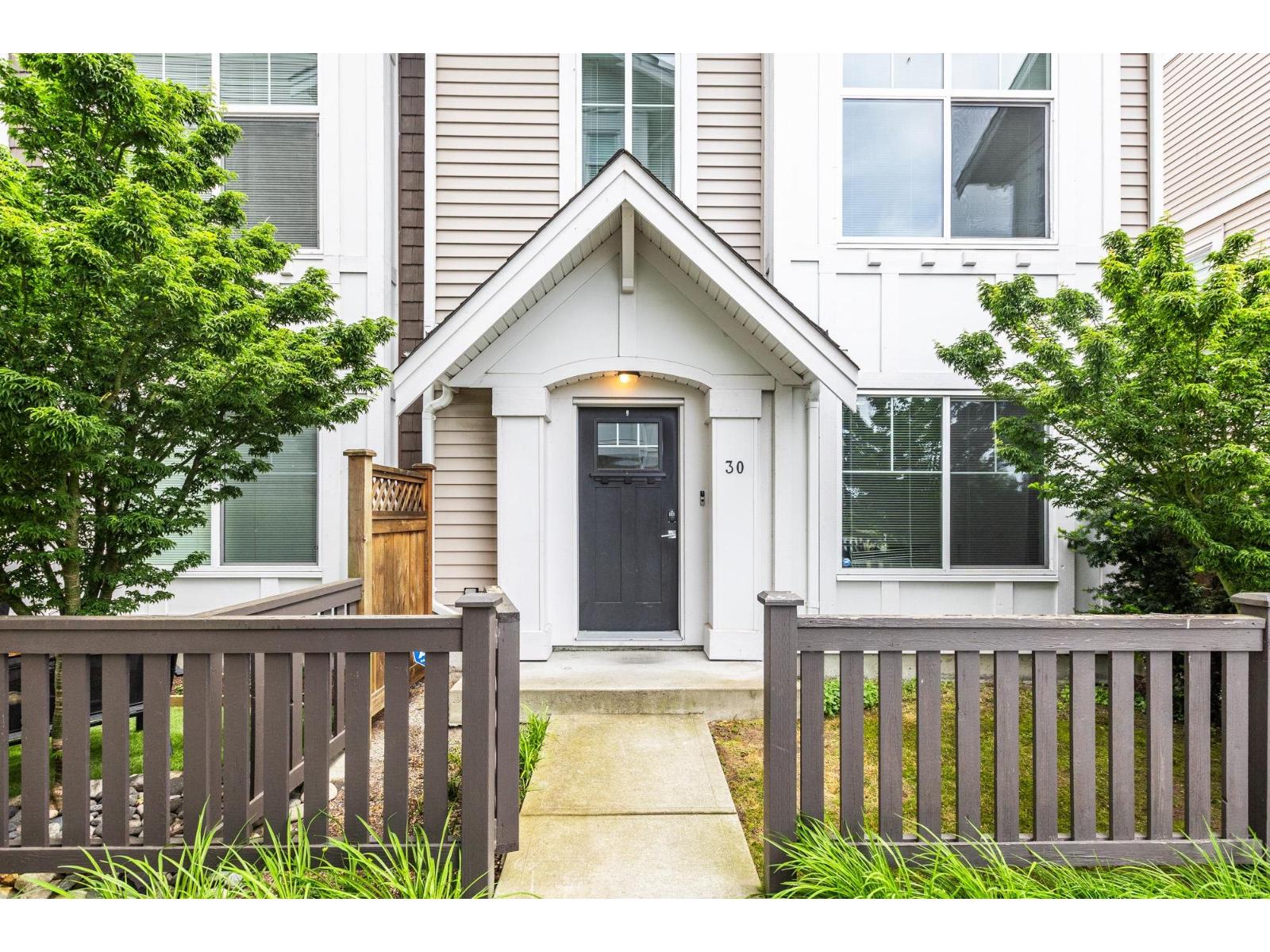 30 12073 62 Avenue, Surrey, British Columbia V3X 0K4 - Photo 3 - R3120032