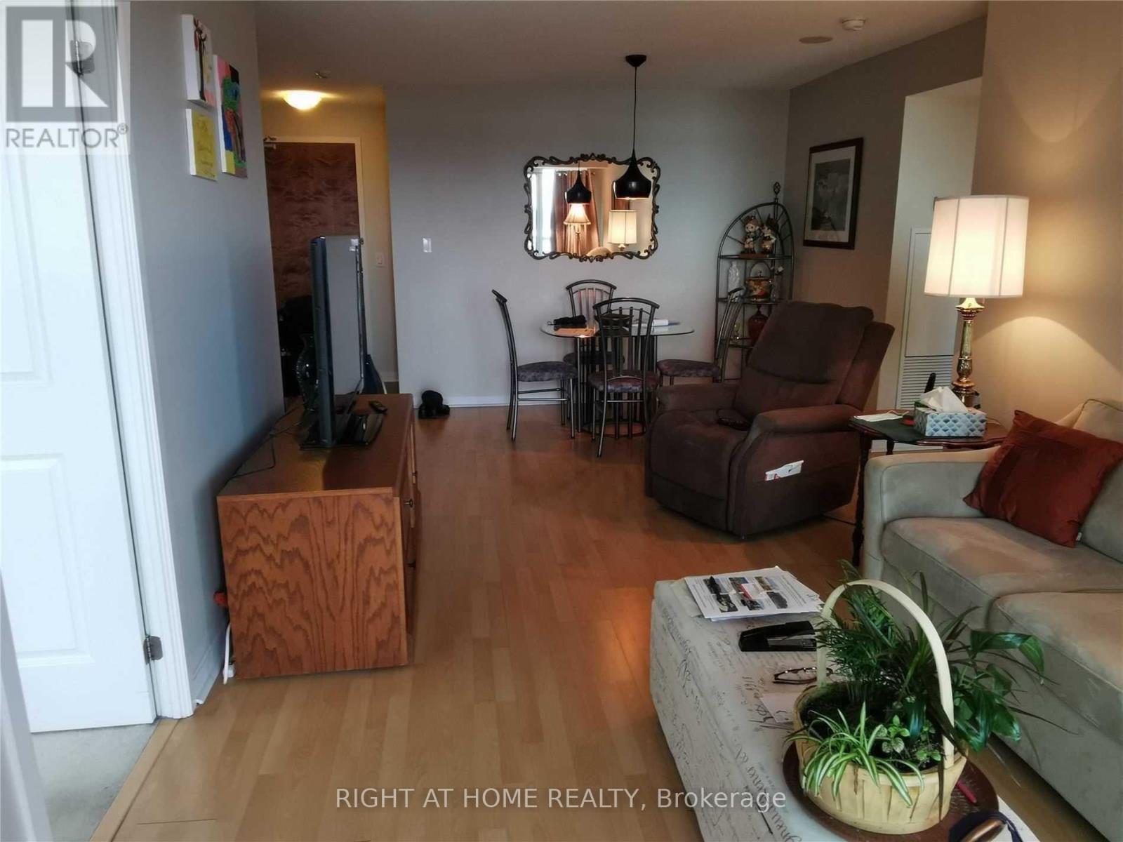 512 - 1235 Bayly Street, Pickering, Ontario  L1W 1L7 - Photo 7 - E13130564