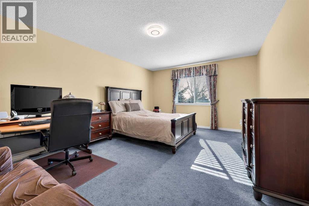 71 Country Hills Gardens Nw, Calgary, Alberta  T3K 5G1 - Photo 18 - A2298419