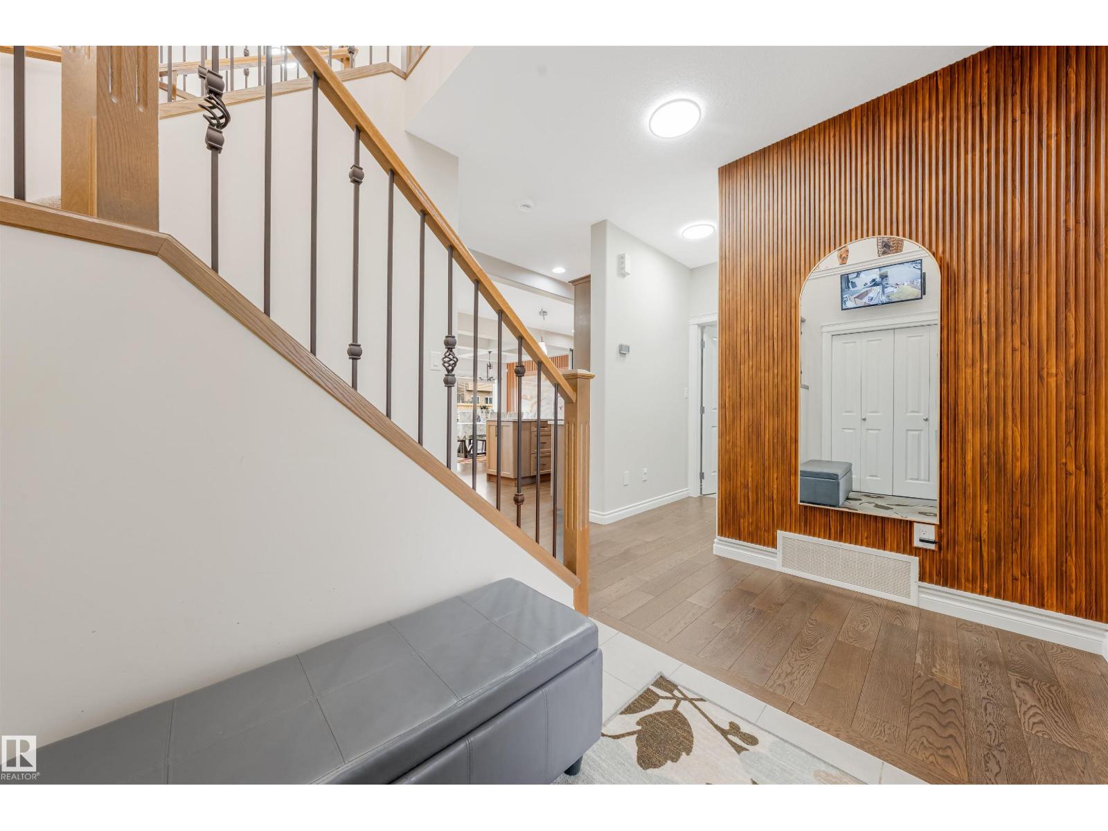 5907 19 Av Sw, Edmonton, Alberta  T6X 0P6 - Photo 10 - E4487799