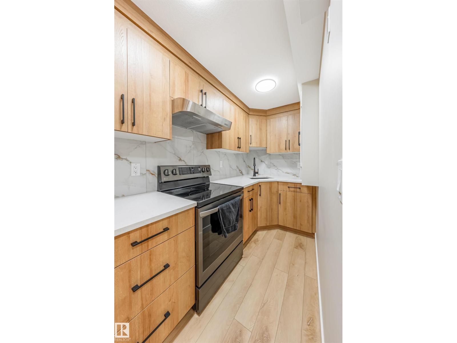 5907 19 Av Sw, Edmonton, Alberta  T6X 0P6 - Photo 47 - E4487799