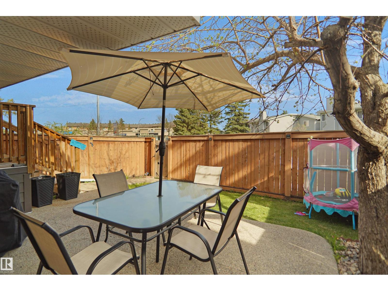 10648 158 Av Nw, Edmonton, Alberta  T5X 4H5 - Photo 40 - E4487802