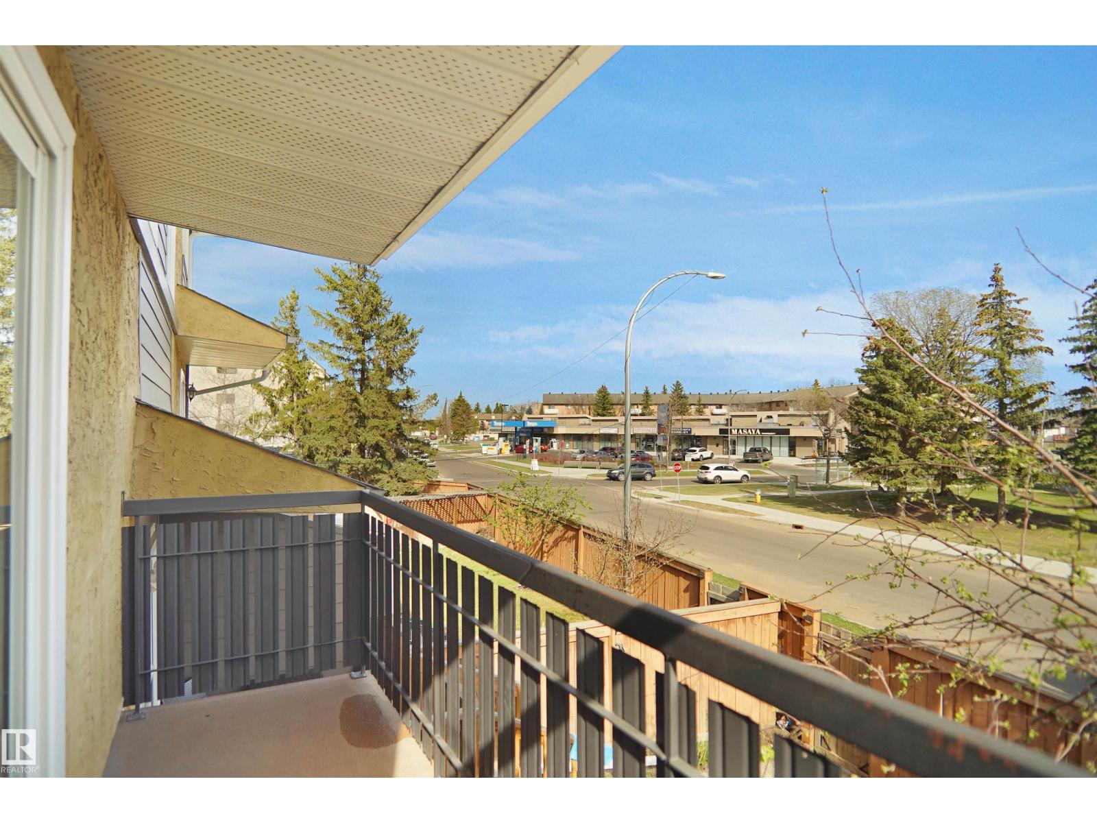 10648 158 Av Nw, Edmonton, Alberta  T5X 4H5 - Photo 41 - E4487802