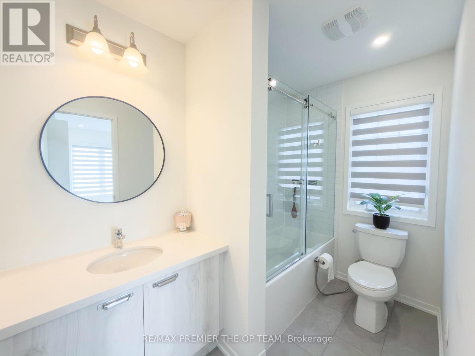 22 Pierre Berton Boulevard, Vaughan, Ontario  L4H 4V2 - Photo 16 - N13130420
