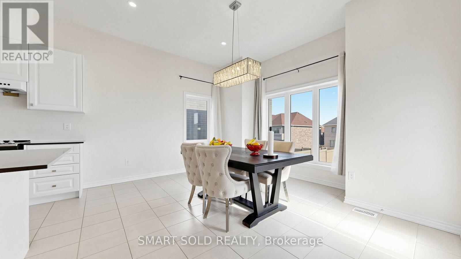 8 Slater Court, East Gwillimbury, Ontario  L9N 0P8 - Photo 16 - N13130456