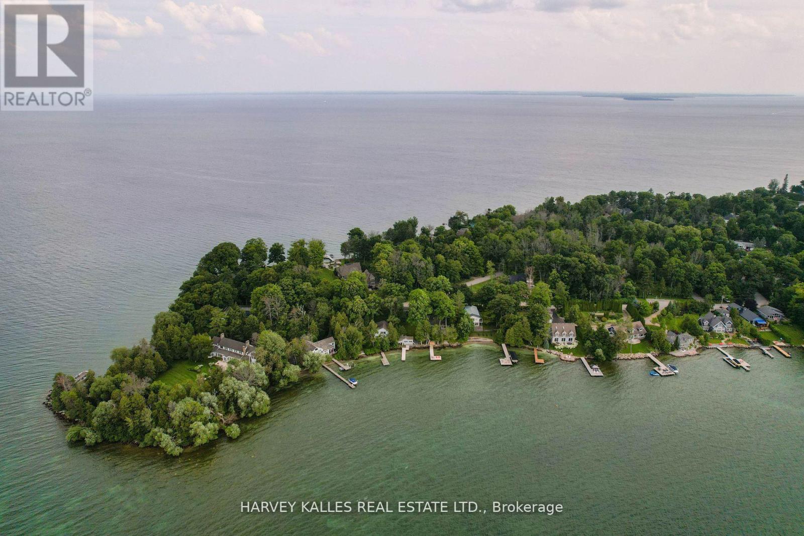 22 Gooch Park Drive, Innisfil, Ontario  L9S 2S6 - Photo 2 - N13130500
