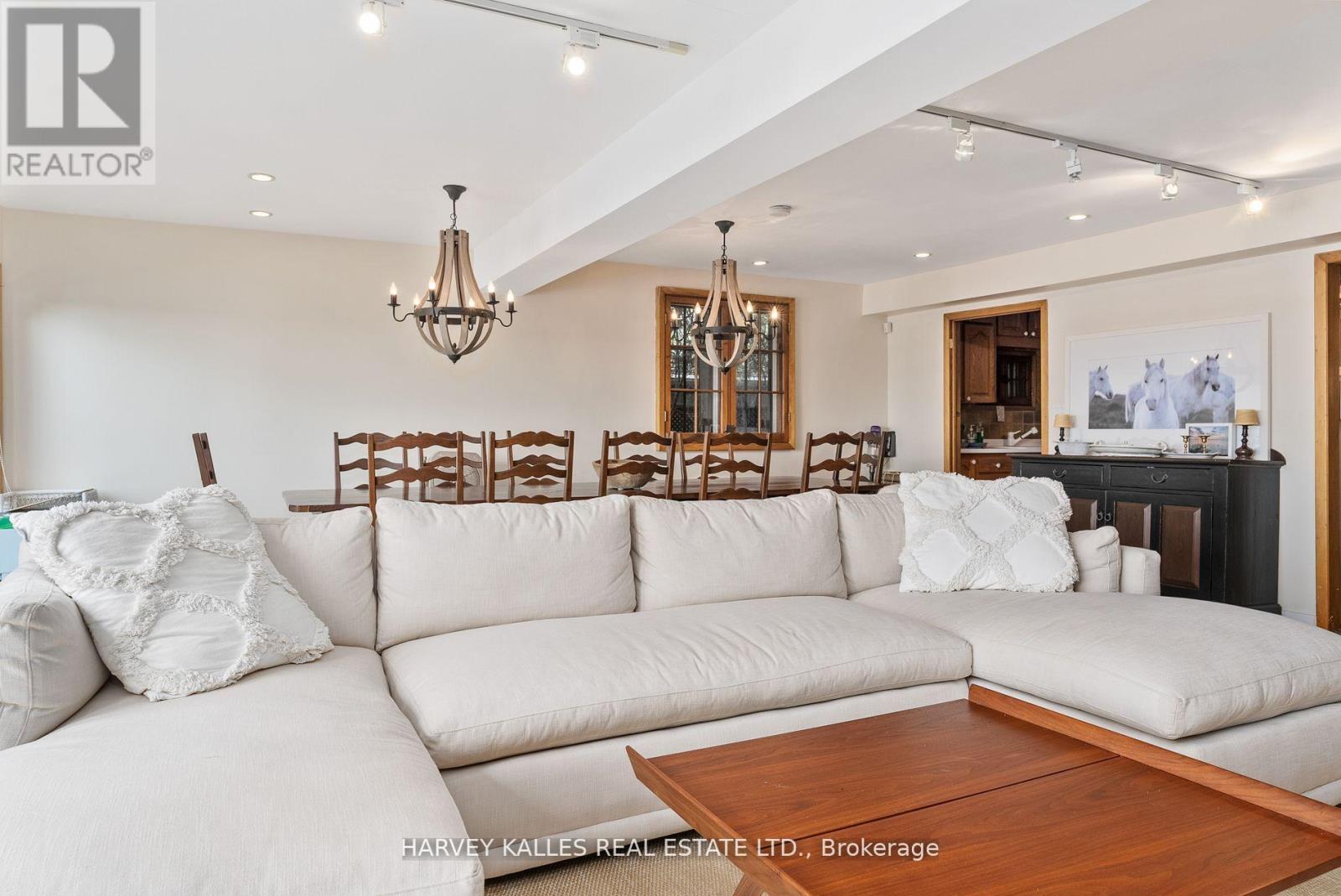 22 Gooch Park Drive, Innisfil, Ontario  L9S 2S6 - Photo 24 - N13130500