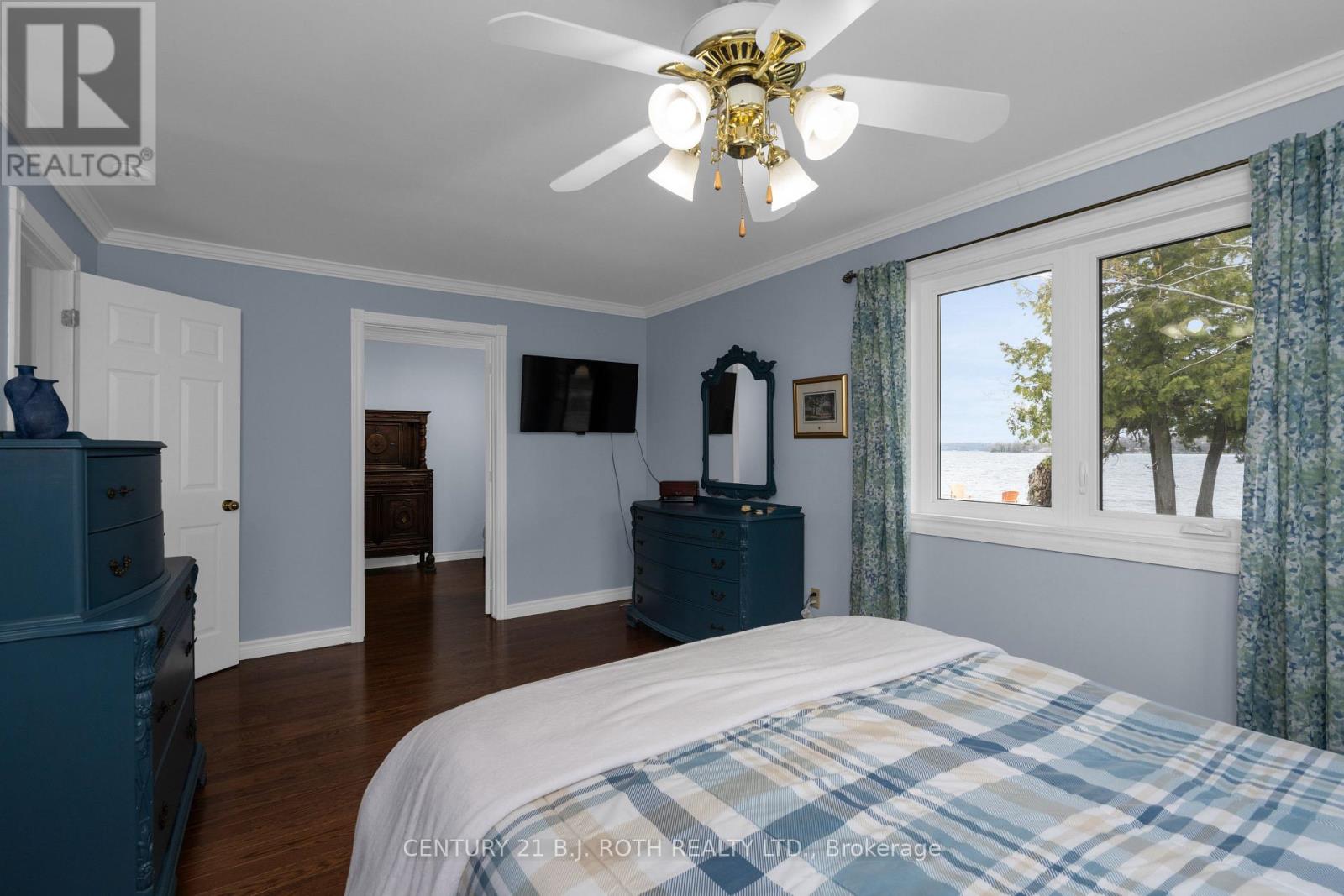 4486 Fern Resort Road, Ramara, Ontario  L3V 0Z1 - Photo 31 - S13130530
