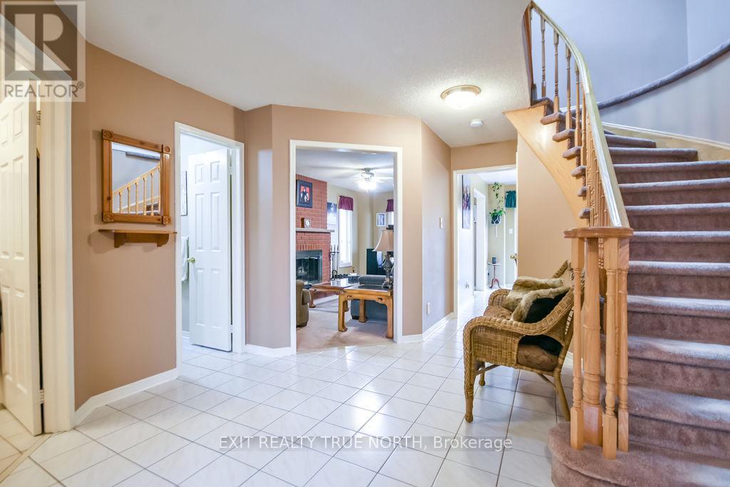 53 Etherington Crescent, Barrie (West Bayfield), Ontario  L4N 6Z4 - Photo 6 - S13130540