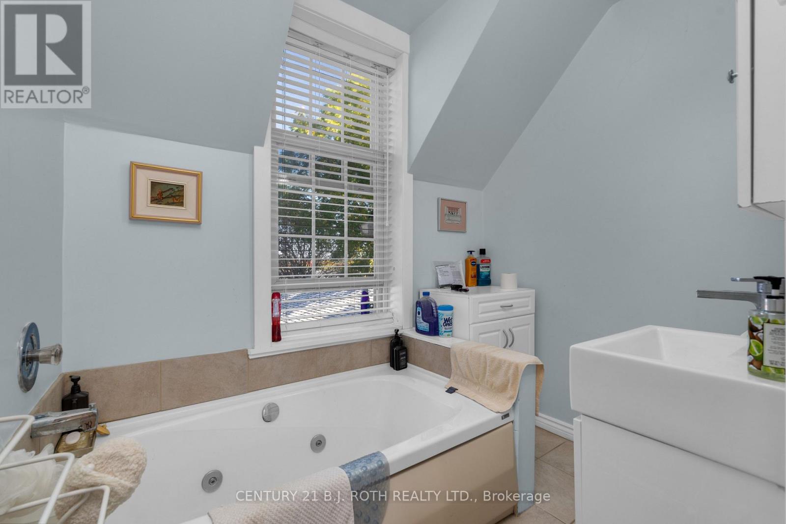 70 Baldwin Lane, Barrie (Allandale), Ontario  L4N 2W3 - Photo 36 - S13130594