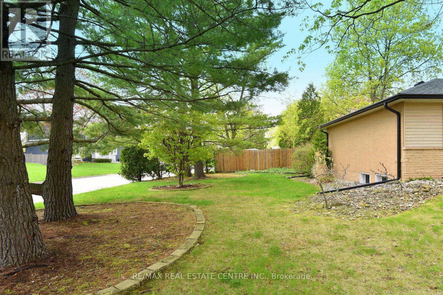 5409 Croydon Road, Burlington, Ontario  L7L 3J2 - Photo 31 - W13130436