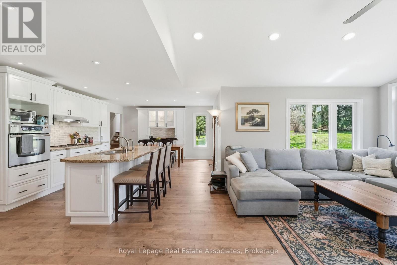 12136 6 Line, Halton Hills, Ontario  L0P 1H0 - Photo 12 - W13130478