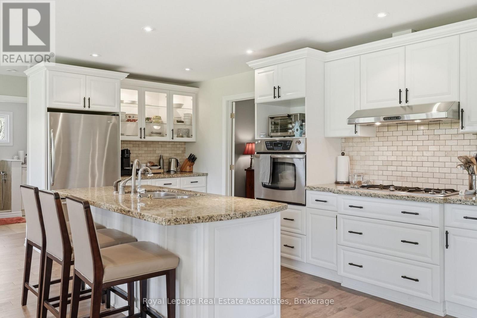 12136 6 Line, Halton Hills, Ontario  L0P 1H0 - Photo 15 - W13130478