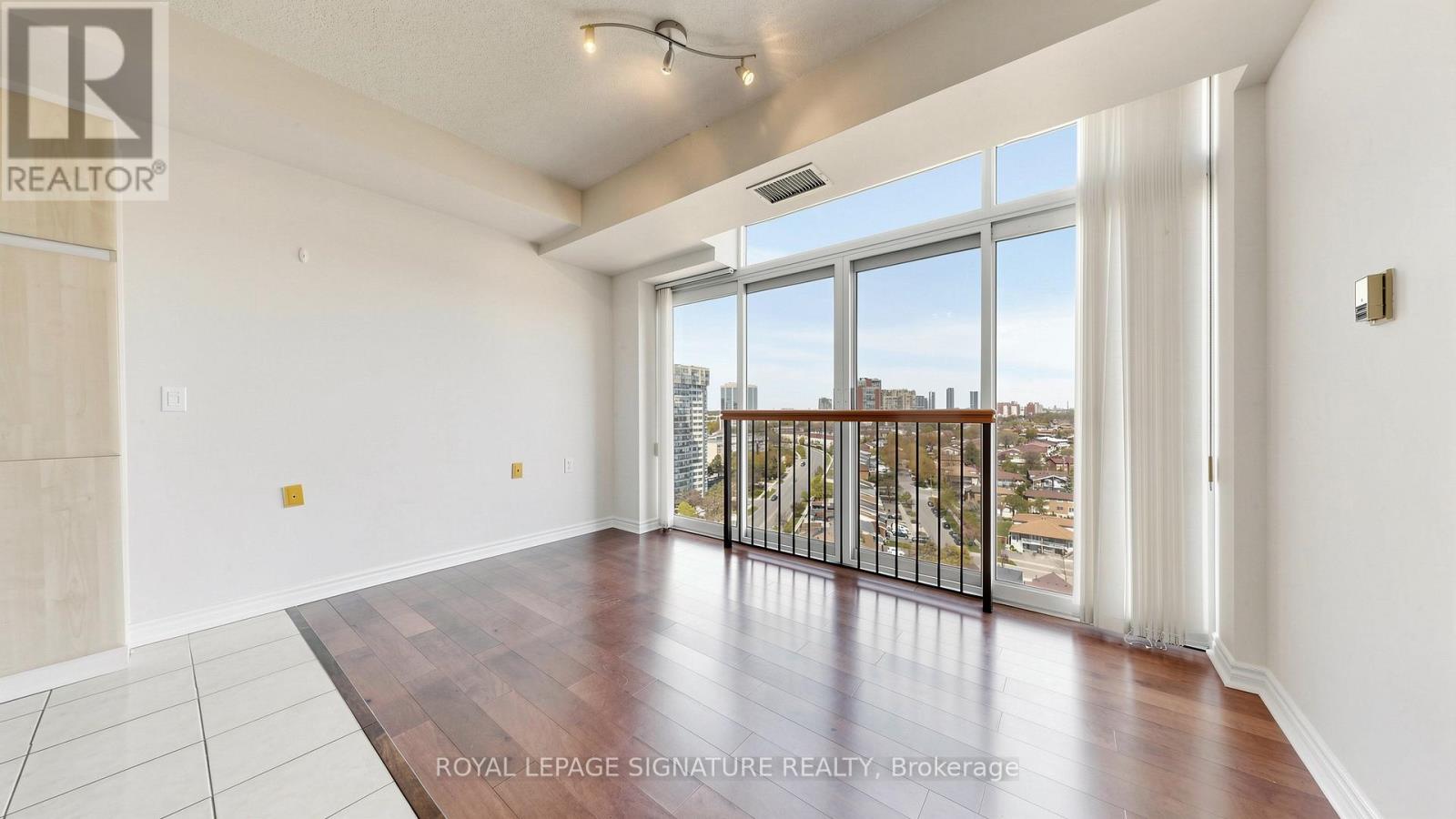 1501 - 200 Burnhamthorpe Road E, Mississauga, Ontario  L5A 4L4 - Photo 17 - W13130492