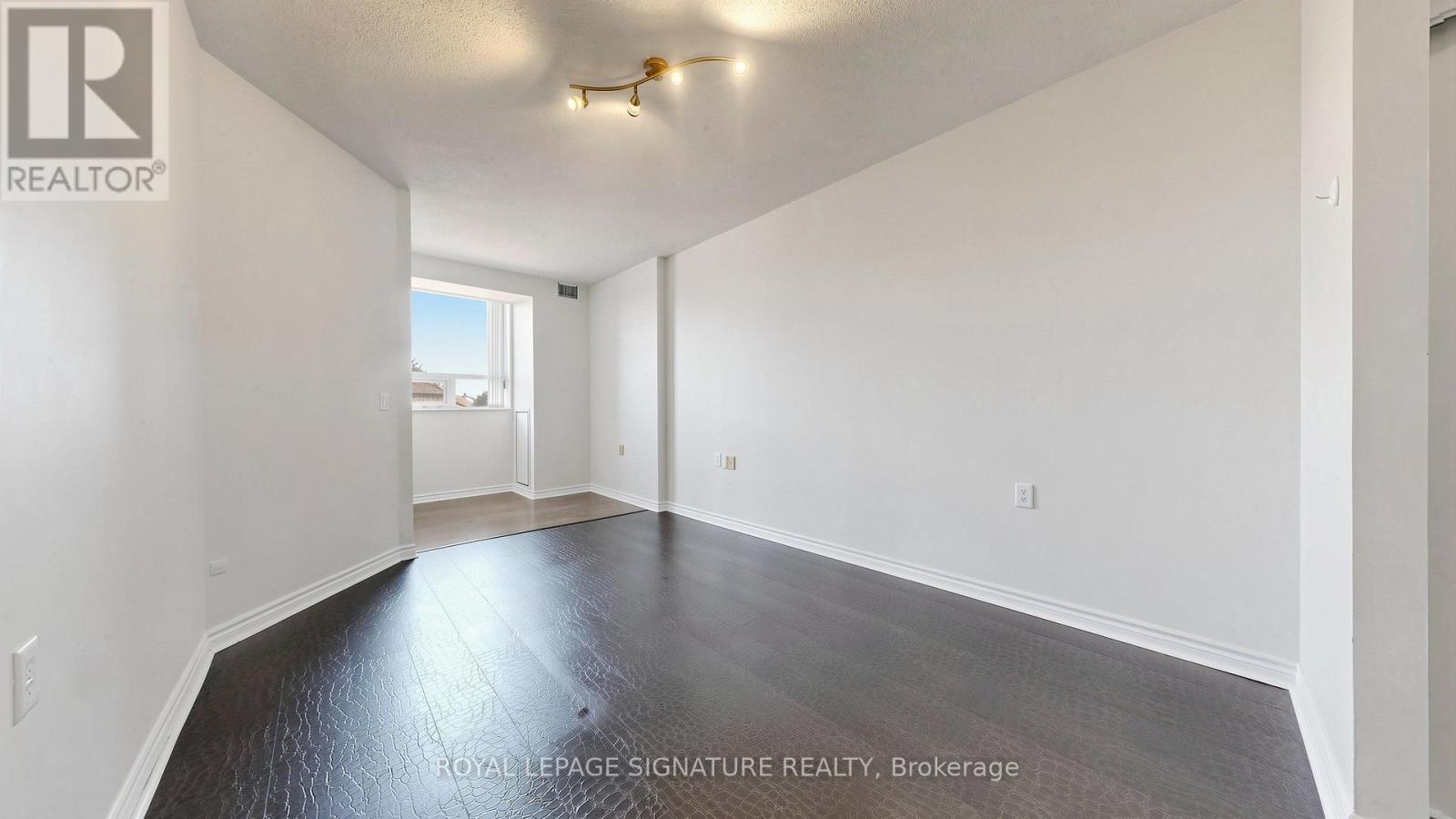 1501 - 200 Burnhamthorpe Road E, Mississauga, Ontario  L5A 4L4 - Photo 21 - W13130492
