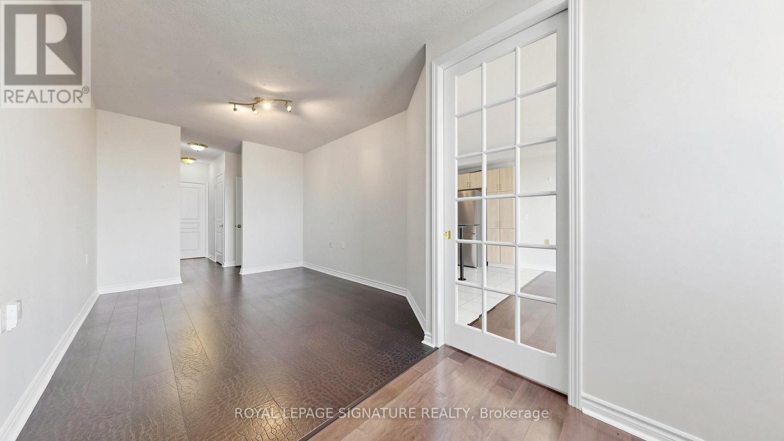 1501 - 200 Burnhamthorpe Road E, Mississauga, Ontario  L5A 4L4 - Photo 25 - W13130492