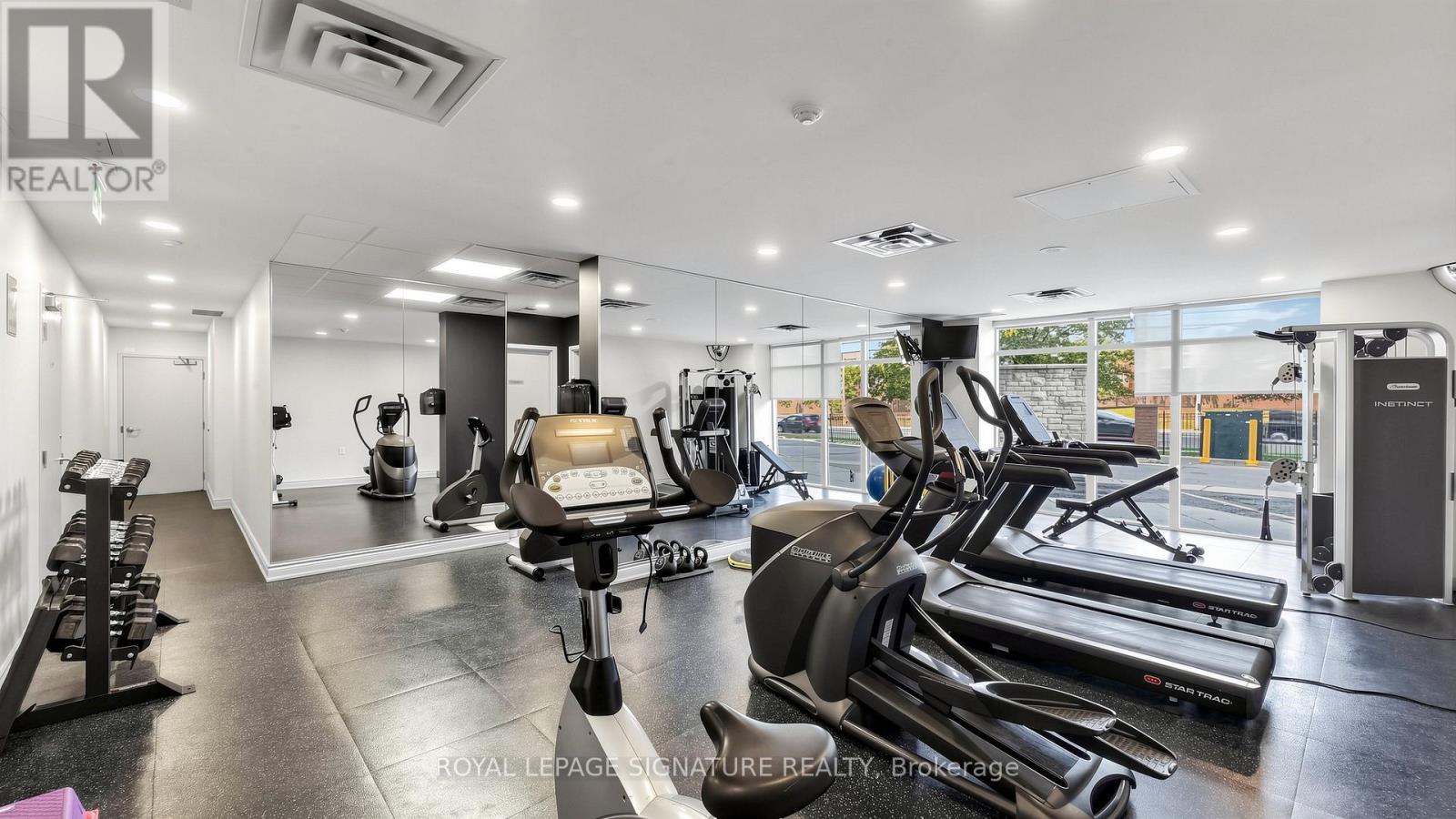 1501 - 200 Burnhamthorpe Road E, Mississauga, Ontario  L5A 4L4 - Photo 33 - W13130492