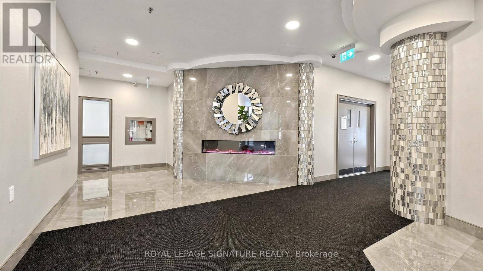 1501 - 200 Burnhamthorpe Road E, Mississauga, Ontario  L5A 4L4 - Photo 4 - W13130492