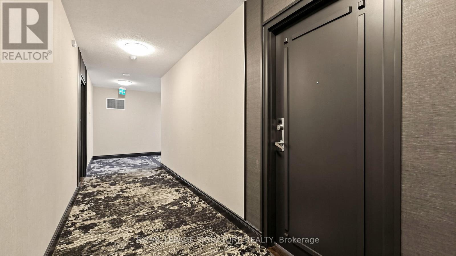 1501 - 200 Burnhamthorpe Road E, Mississauga, Ontario  L5A 4L4 - Photo 6 - W13130492