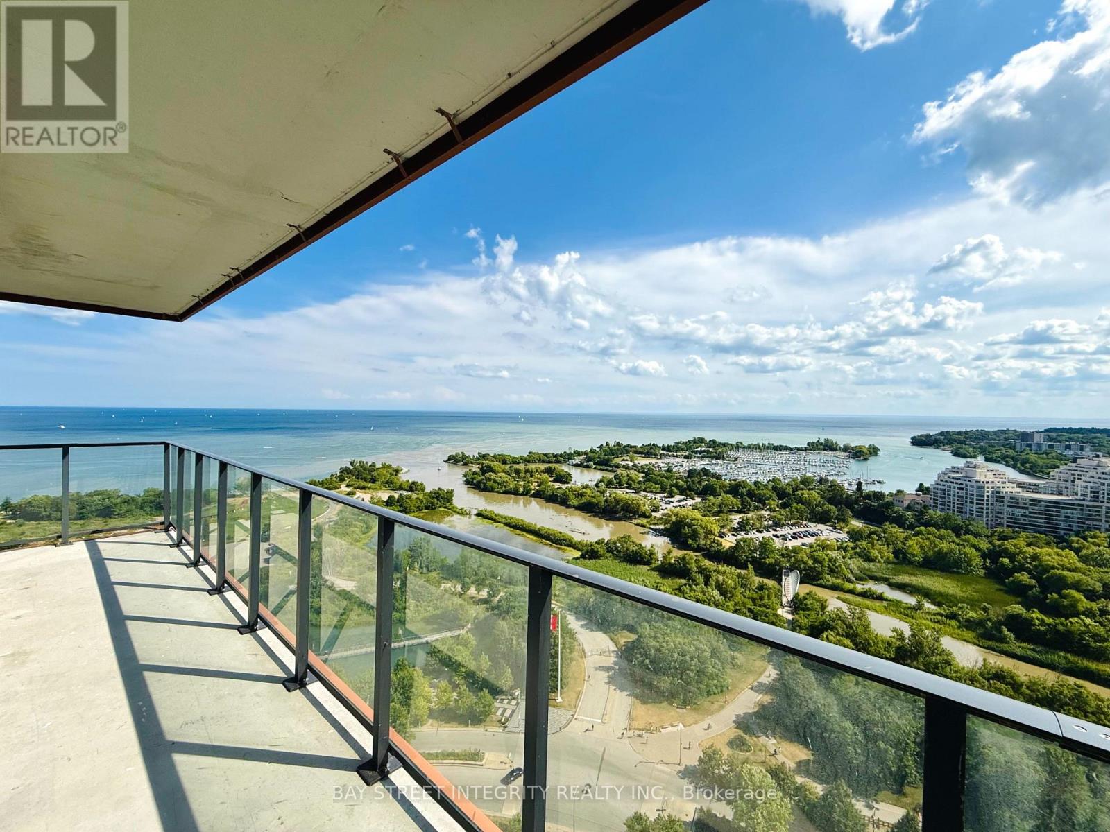 2418 - 30 Shore Breeze Drive, Toronto, Ontario  M8V 0J1 - Photo 4 - W13130522