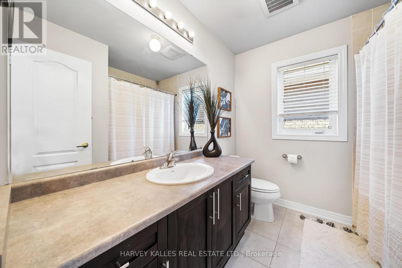 36 Boundbrook Drive, Brampton, Ontario  L7A 0M2 - Photo 31 - W13130526