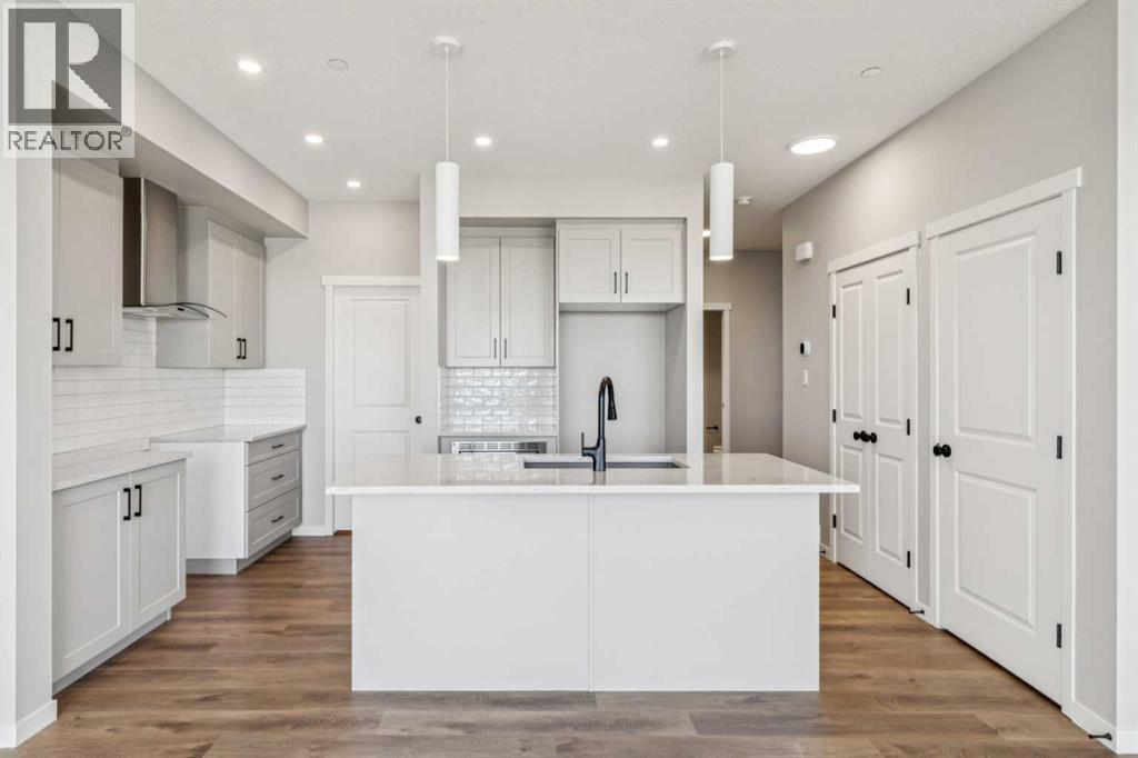 338 Hotchkiss Manor SE, Calgary, Alberta  T3S 0J9 - Photo 8 - A2301222