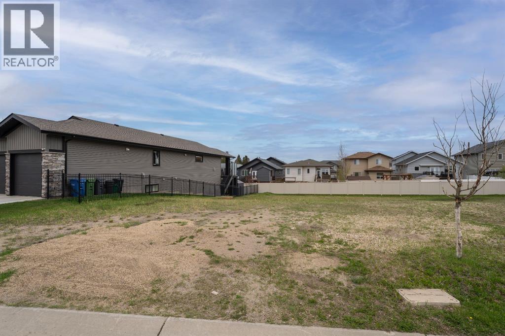 6 Tyrrell Place, Red Deer, Alberta  T4P 0T8 - Photo 1 - A2310220