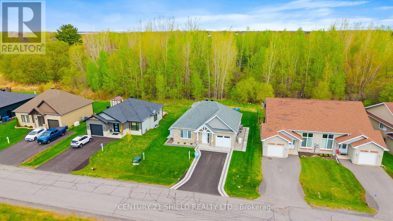 20317 ANDREA AVENUE, South Glengarry, Ontario