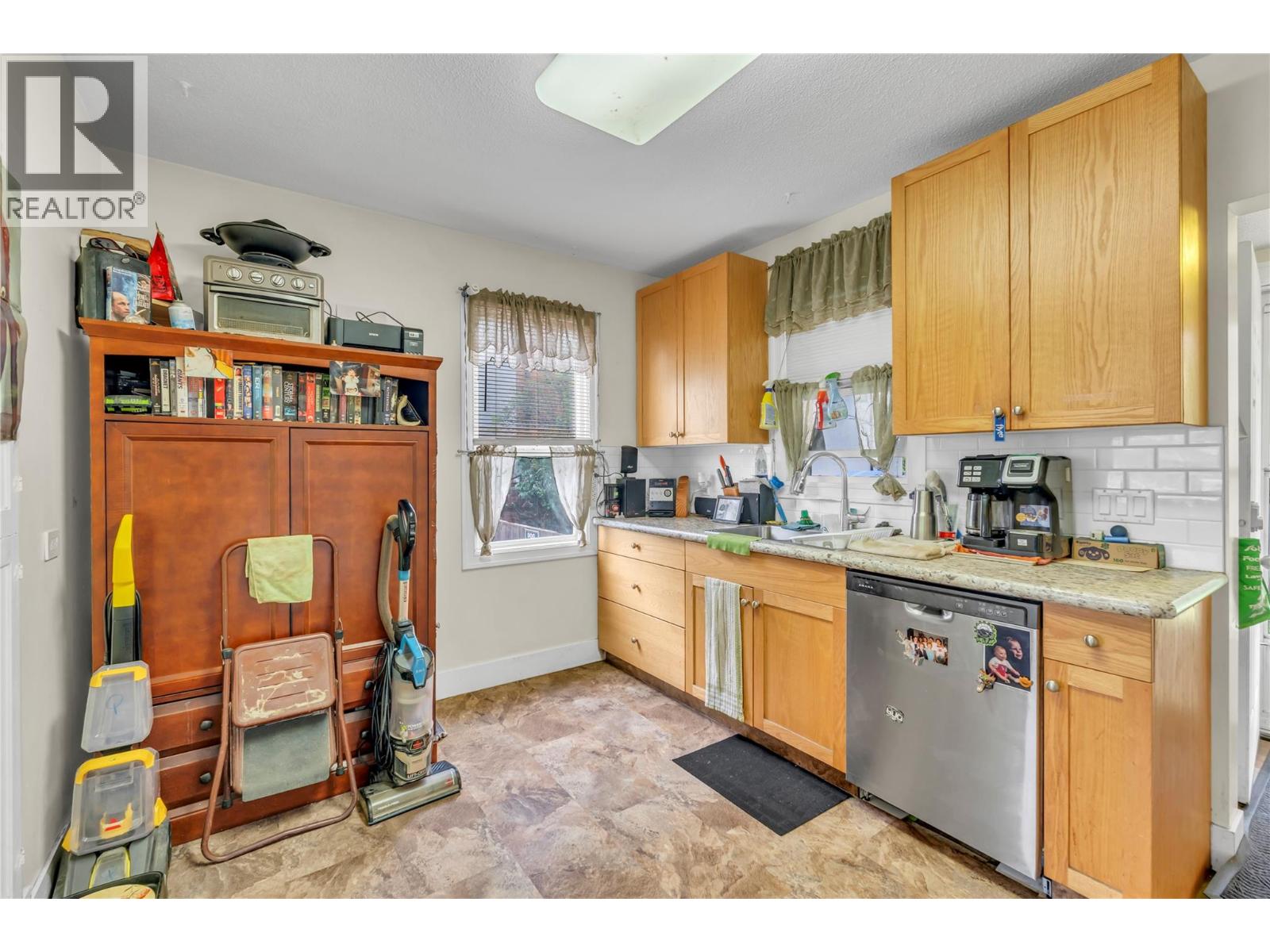 755 Forestbrook Drive, Penticton, British Columbia  V2A 2E6 - Photo 13 - 10387594